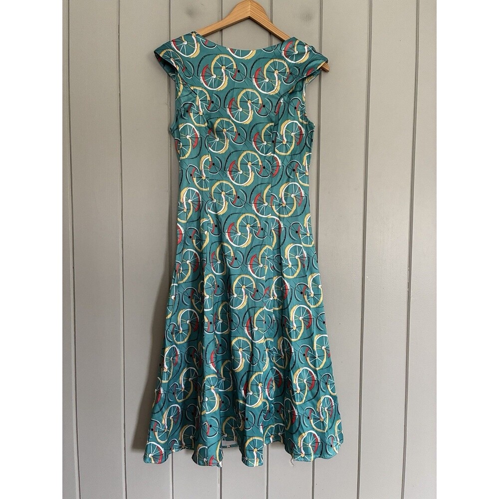 Bettie Page Tatyana Fit & Flare Cruiser Dress M Medium Bicycle Wheel Pinup Retro